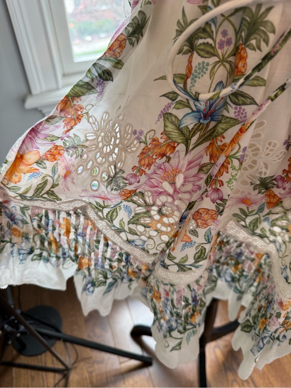 Anthropologie FARM Rio Sweet Bloom Bouquet White Floral Eyelet Mini Dress Sz Med - Picture 10 of 16